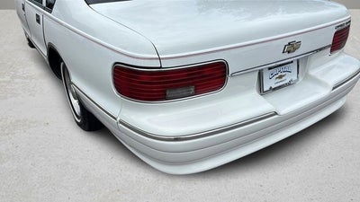 1996 Chevrolet Caprice Classic GARAGE KEPT