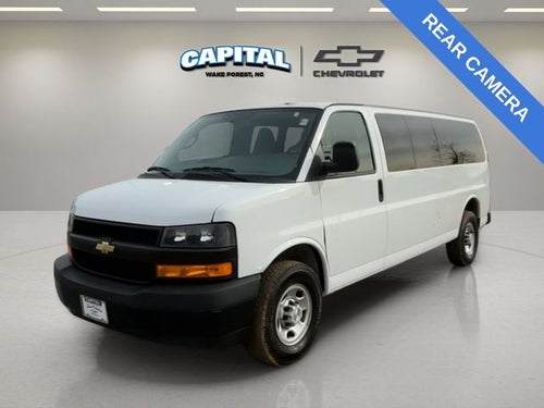 2022 Chevrolet Express 3500 LS Passenger