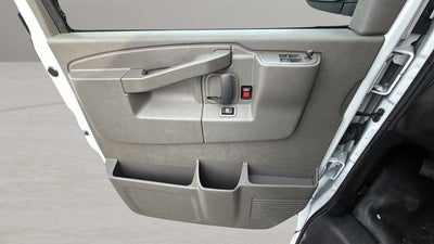 2022 Chevrolet Express 3500 LS Passenger