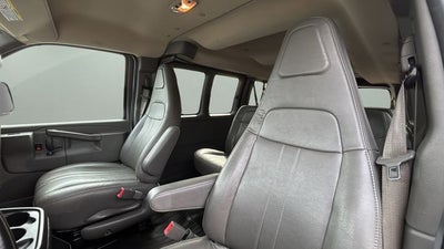 2022 Chevrolet Express 3500 LS Passenger