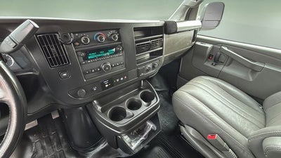 2022 Chevrolet Express 3500 LS Passenger
