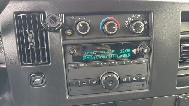 2022 Chevrolet Express 3500 LS Passenger