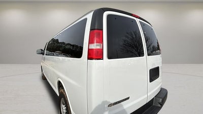 2022 Chevrolet Express 3500 LS Passenger