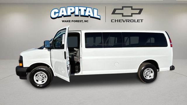2023 Chevrolet Express 3500 LS Passenger