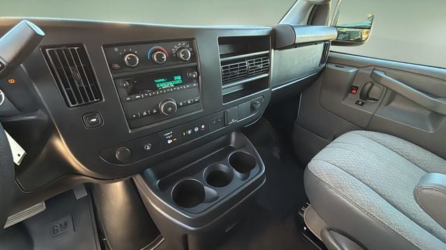 2024 Chevrolet Express 3500 LT Passenger