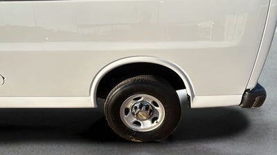 2024 Chevrolet Express 3500 LT Passenger