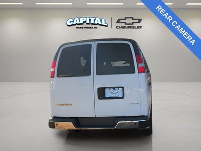 2024 Chevrolet Express 3500 LT Passenger