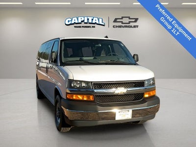 2024 Chevrolet Express 3500 LT Passenger