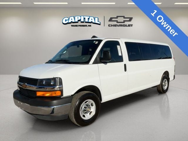 2025 Chevrolet Express 3500 LT Passenger