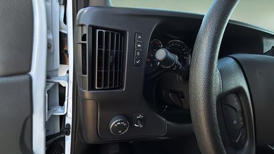 2025 Chevrolet Express 3500 LT Passenger
