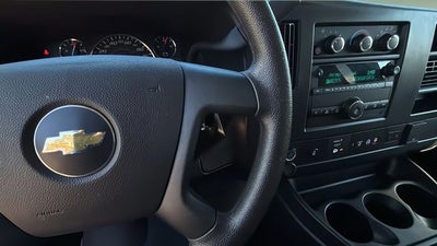 2025 Chevrolet Express 3500 LT Passenger