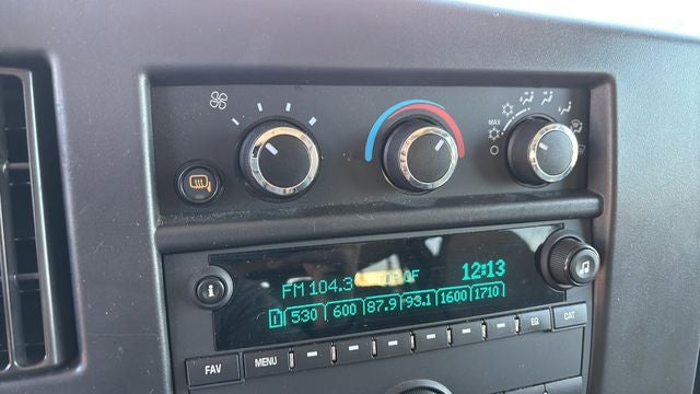 2024 Chevrolet Express 3500 LT Passenger