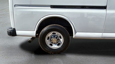 2024 Chevrolet Express 3500 LT Passenger