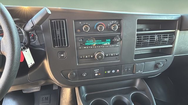 2024 Chevrolet Express 3500 LT Passenger