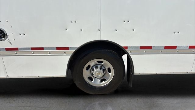 2023 Chevrolet Express 3500 Work Van Cutaway