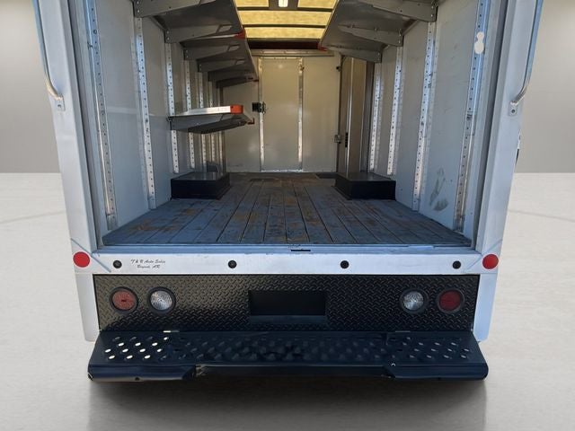 2023 Chevrolet Express 3500 Work Van Cutaway