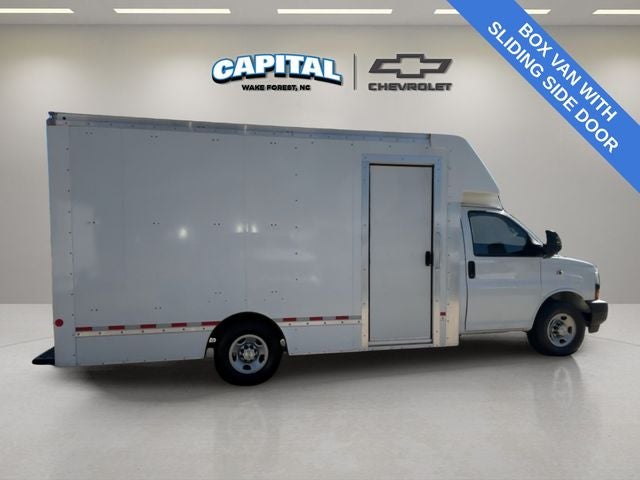 2023 Chevrolet Express 3500 Work Van Cutaway