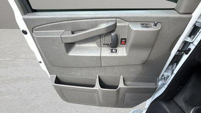 2024 Chevrolet Express 2500 Work Van Cargo