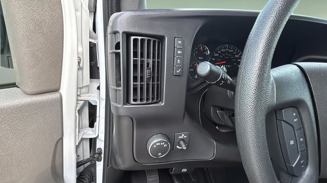 2024 Chevrolet Express 2500 Work Van Cargo
