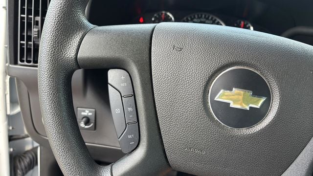 2024 Chevrolet Express 2500 Work Van Cargo