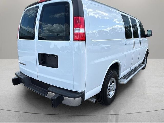 2024 Chevrolet Express 2500 Work Van Cargo