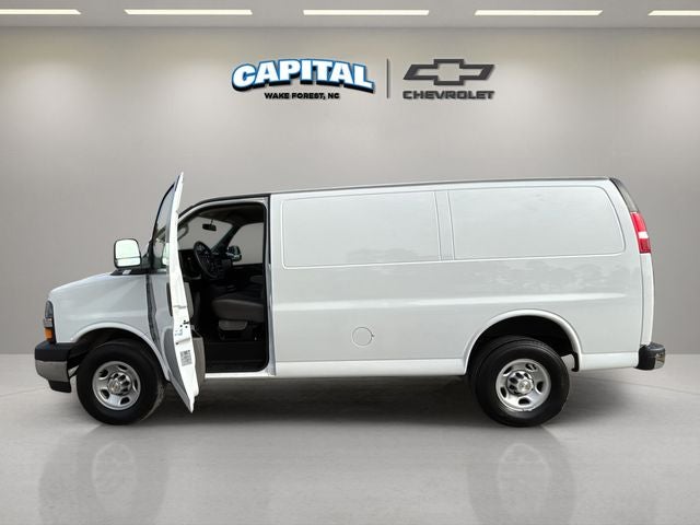 2024 Chevrolet Express 2500 Work Van Cargo