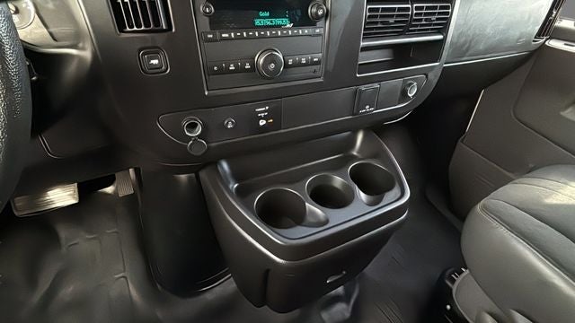 2024 Chevrolet Express 2500 Work Van Cargo