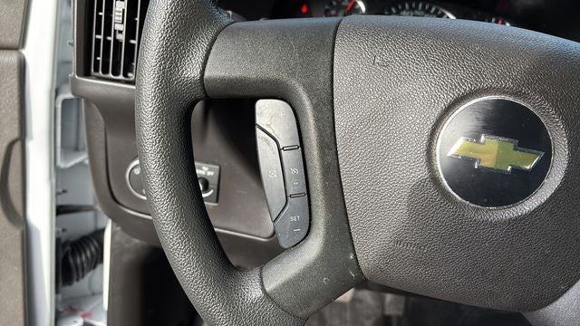 2024 Chevrolet Express 2500 Work Van Cargo