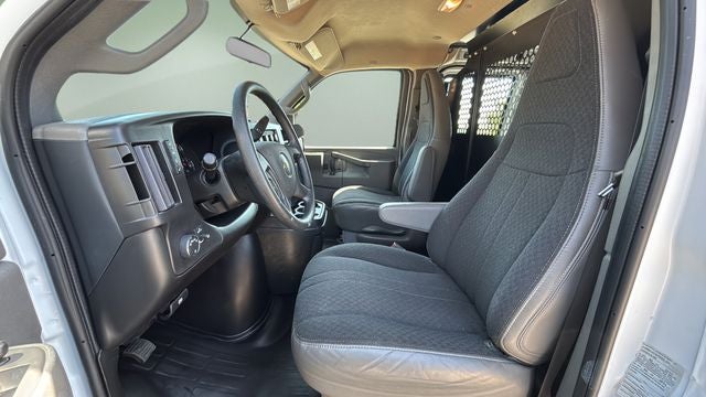 2024 Chevrolet Express 2500 Work Van Cargo