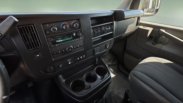 2024 Chevrolet Express 2500 Work Van Cargo