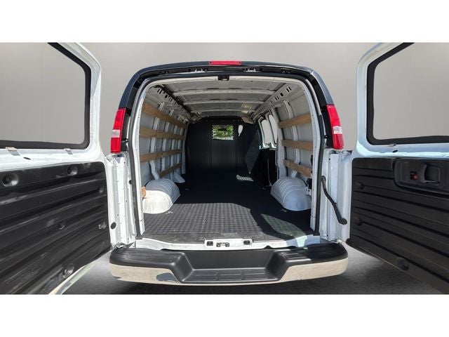 2024 Chevrolet Express 2500 Work Van Cargo