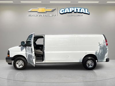 2022 Chevrolet Express 2500 Work Van Cargo