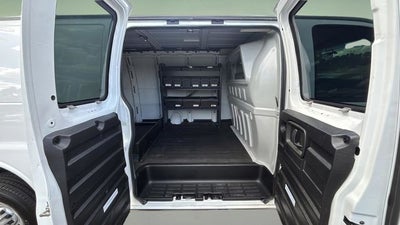 2022 Chevrolet Express 2500 Work Van Cargo
