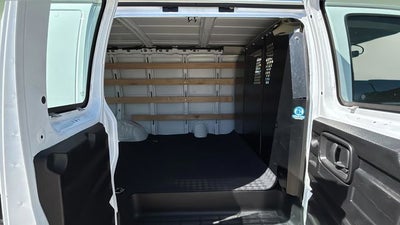 2024 GMC Savana 2500 Work Van