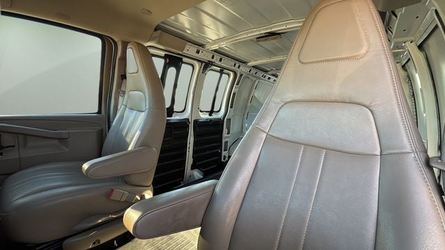 2023 GMC Savana 2500 Work Van Cargo Van