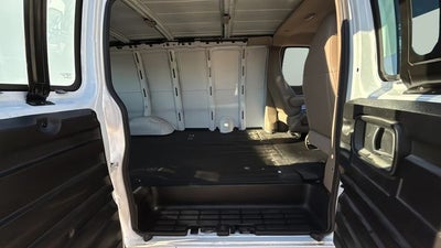 2023 GMC Savana 2500 Work Van Cargo Van