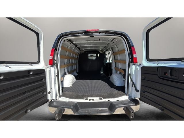 2024 GMC Savana 2500 Work Van