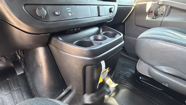 2024 GMC Savana 2500 Work Van