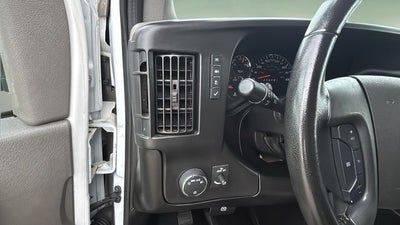 2023 GMC Savana 2500 Work Van Cargo