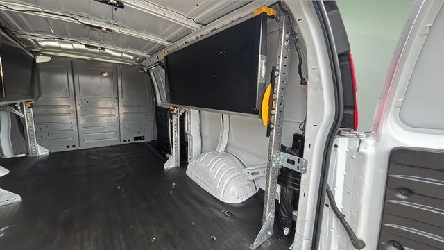 2023 GMC Savana 2500 Work Van Cargo