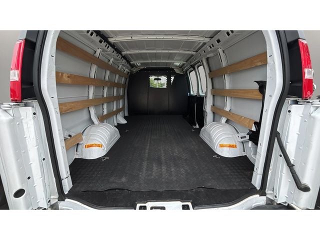 2024 GMC Savana 2500 Work Van