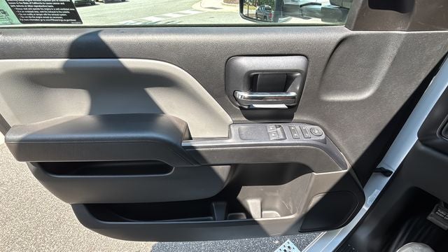 2023 Chevrolet Silverado 5500HD Work Truck