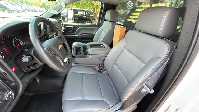 2023 Chevrolet Silverado 5500HD Work Truck
