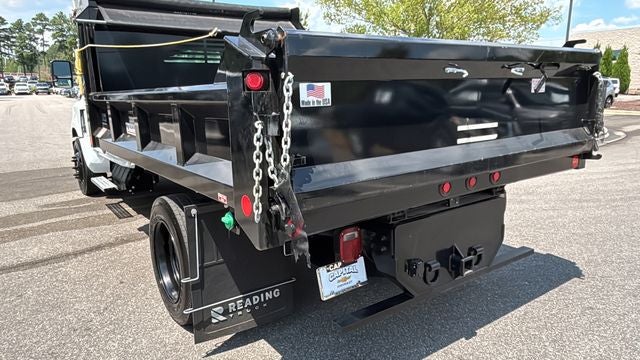 2023 Chevrolet Silverado 5500HD Work Truck