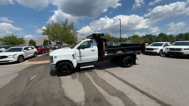 2023 Chevrolet Silverado 5500HD Work Truck
