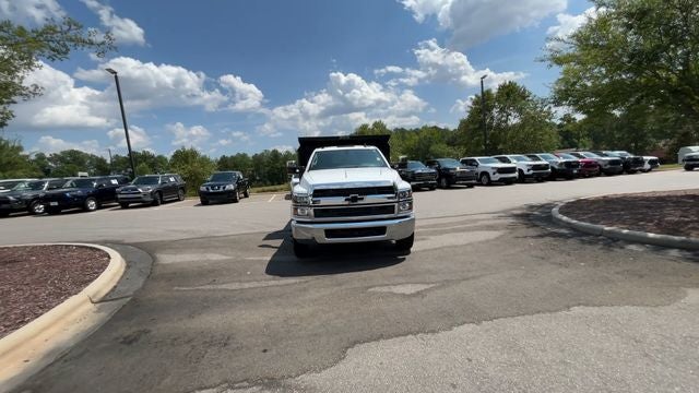 2023 Chevrolet Silverado 5500HD Work Truck