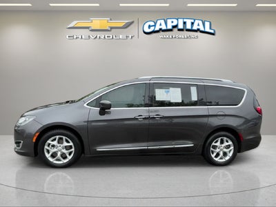 2017 Chrysler Pacifica Touring L Plus