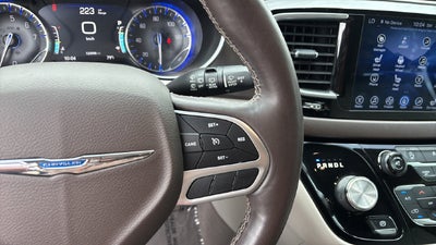 2017 Chrysler Pacifica Touring L Plus