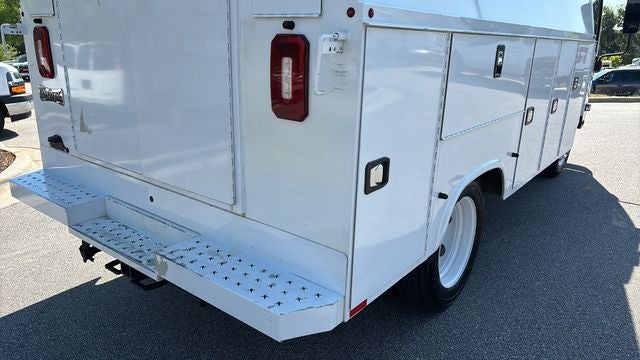 2023 Chevrolet 4500 LCF Base