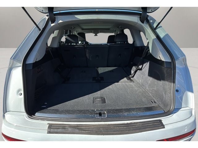 2019 Audi Q7 45 SE Premium quattro